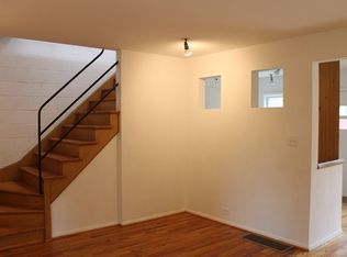 725 W 18th St APT F, Chicago, IL 60616