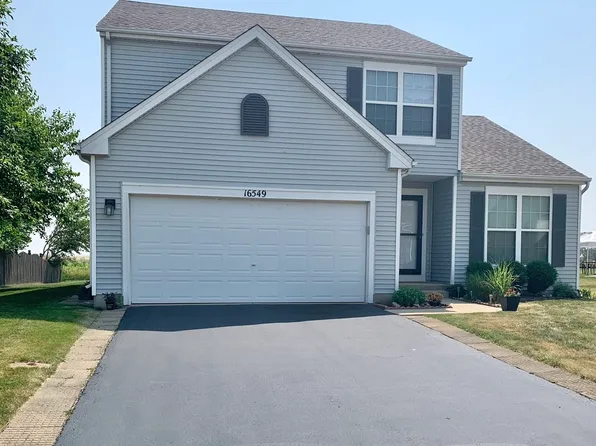 16549 Kingsbrook Dr, Crest Hill, IL 60403