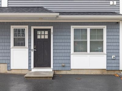 3 Lowell St #A, Waltham, MA, 02453