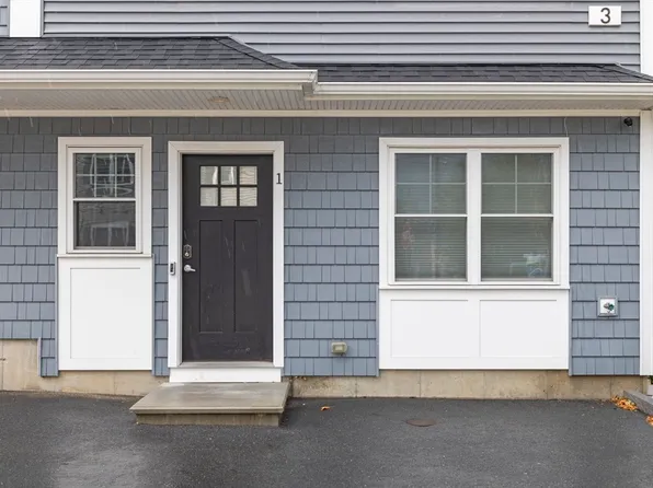 3 Lowell St #A, Waltham, MA 02453