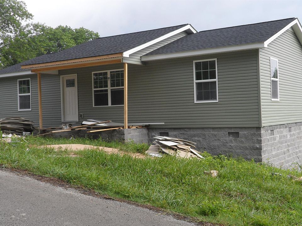 1st image of 520 Locust St