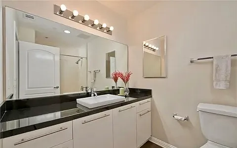 230 Jackson St #206 — Photo 15