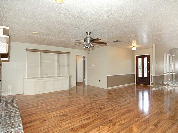 4th image of 2311 Creek Meadows Dr