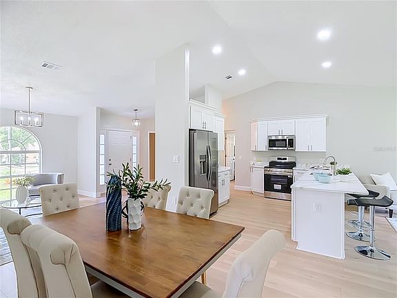 5th image of 6353 FORESTWOOD DRIVE E