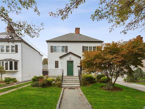 244 19 54th Ave Flushing Ny 11362 Zillow