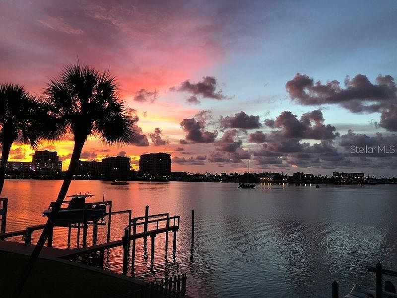1st image of 210 DOLPHIN POINT #C