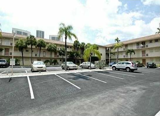 Hallandale with Intercoastal view
