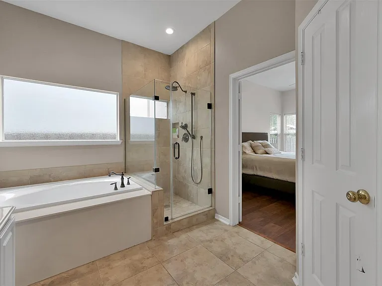 24 E New Avery Pl — Photo 12
