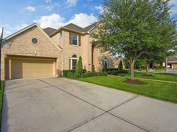 4th image of 528 Jordan Creek Ct