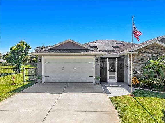 4th image of 108 OAK KNOLLS CIRCLE