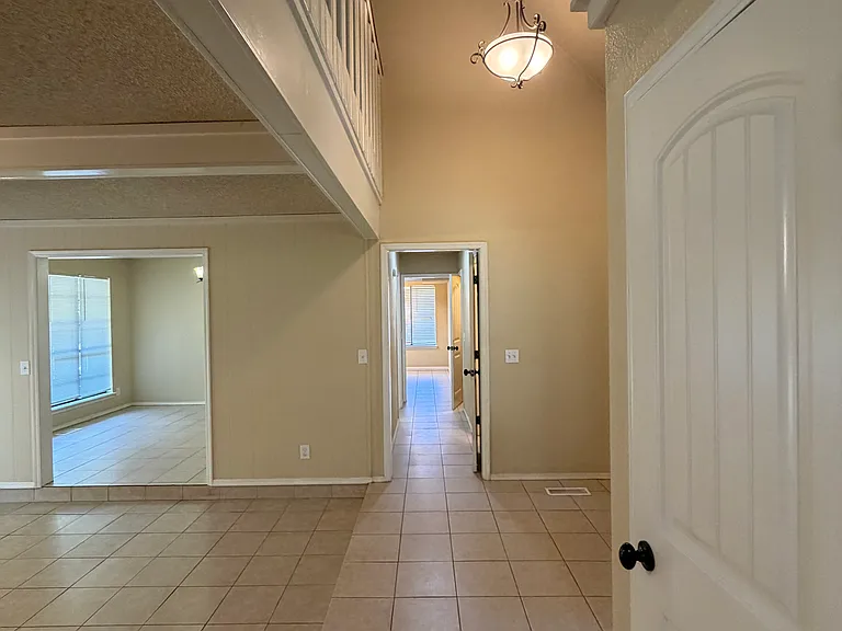 1408 S Chestnut Ave — Photo 13