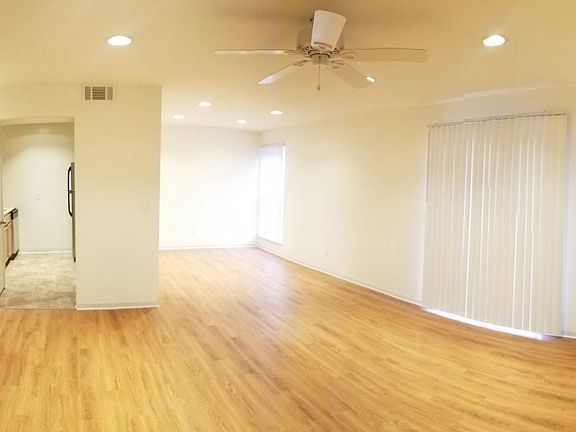 Dining room/Living room