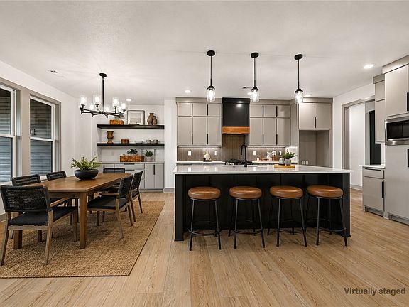 4th image of 21 Ayton Ln