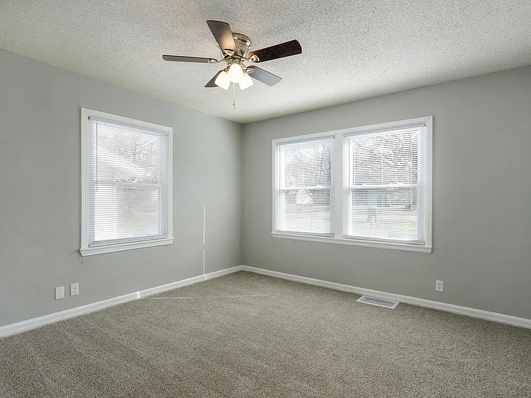 2051 E Marsa Dr — Photo 10