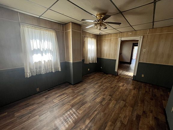 3rd image of 3868 Harrison St #1