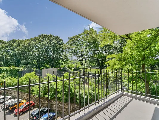 Sold by Robert E. Hill  | media 4