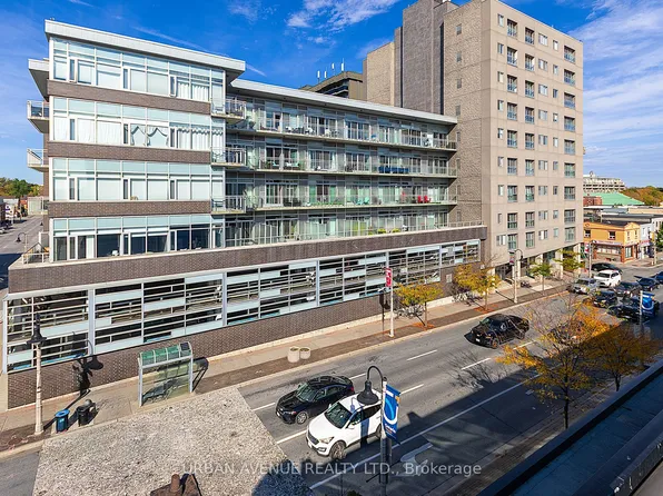 44 Bond St W #707, Oshawa, ON L1G 6R2