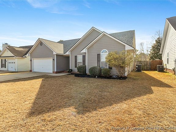3rd image of 1011 Gatesville Dr