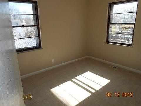 5th image of 138 W Crest Dr