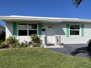 516 SW 16th St, Boynton Beach, FL 33426