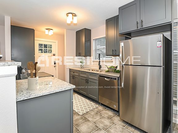 3rd image of 9920 Bluffcreek Dr