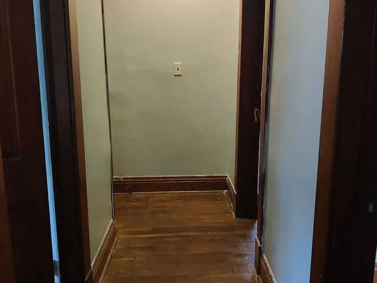 801 E Main St — Photo 5
