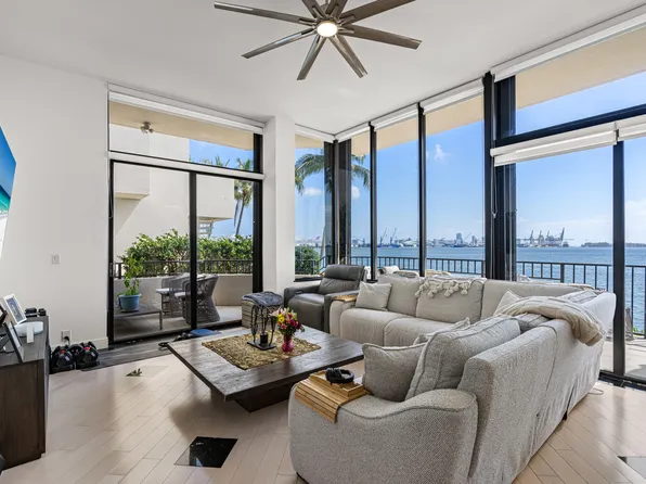 520 Brickell Key Dr APT A200, Miami, FL 33131