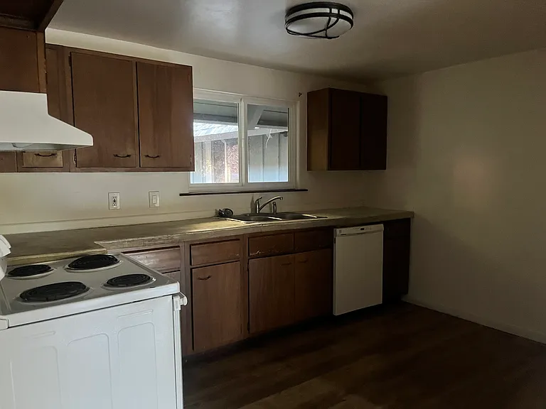 26025 Otter Dr #1 — Photo 5