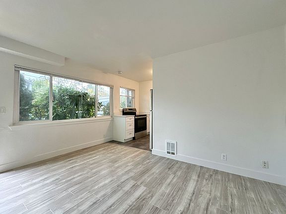 4th image of 6111 8th Ave NW #100986B3B