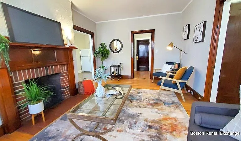 123 Orchard St #7 — Photo 3
