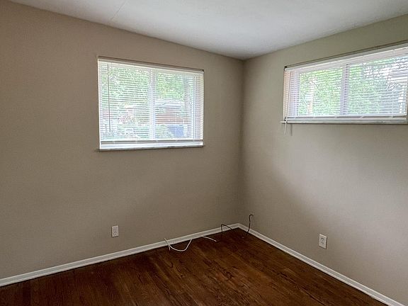 5th image of 3134 Glenwood Ct