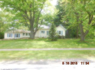 7713 Hopkins Rd, Mentor, OH 44060