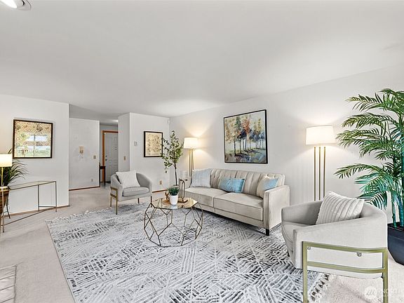 3rd image of 233 3rd Avenue S #101