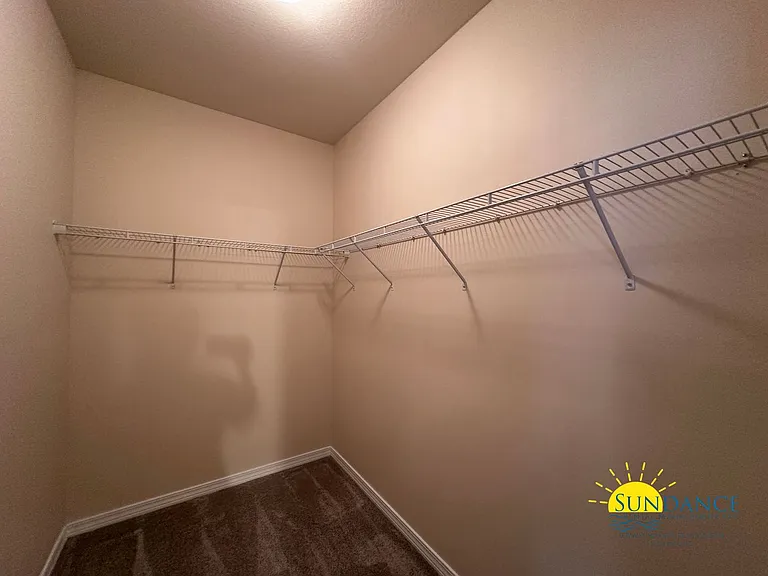 1494 Bentley Cir — Photo 21