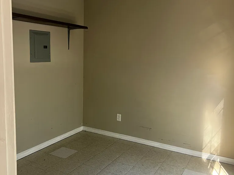 3520 Cold Springs Rd #3 — Photo 14