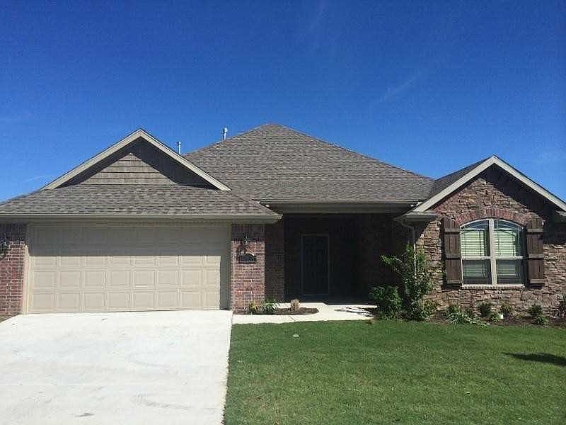 1st image of 2898 N Seneca Ave