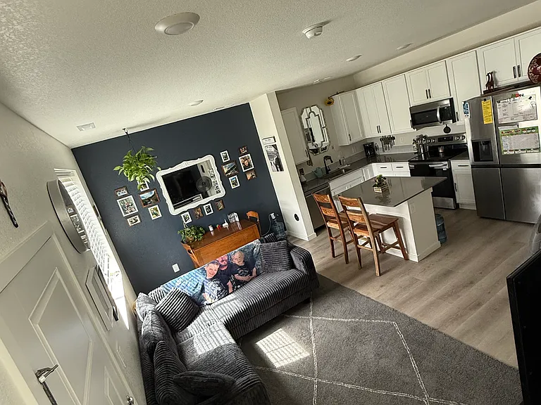 434 Mountain Bluebird Dr — Photo 3