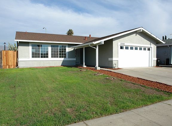 4th image of 2556 Brenford Dr