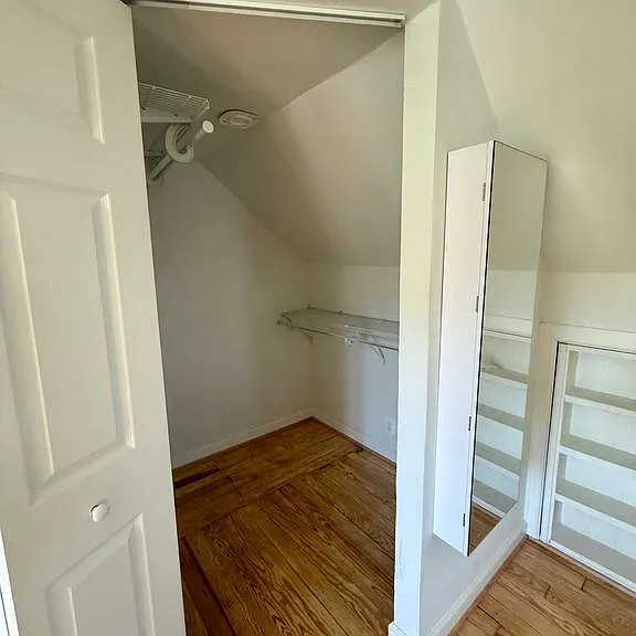 2903 Oak Knoll Dr — Photo 21
