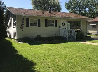 415 Division St, Cedar Falls, IA 50613