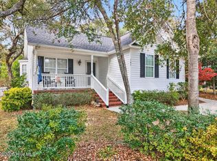 105 SE 36th Street, Oak Island, NC 28465