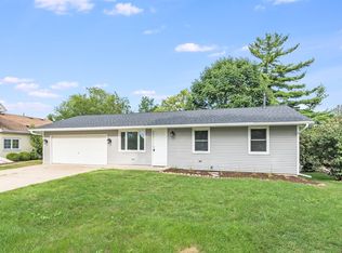 5507 Aubrey Ter, Downers Grove, IL 60516