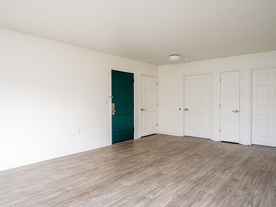 Montavilla | Living Room