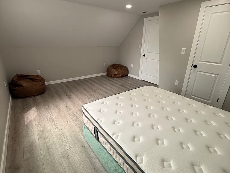 579 Woodward Ave #3 — Photo 14