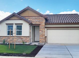 1964 Gus Villalta Dr, Los Banos, CA 93635