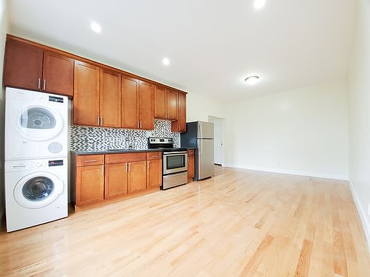 4th image of 1900 Newkirk Ave APT 5