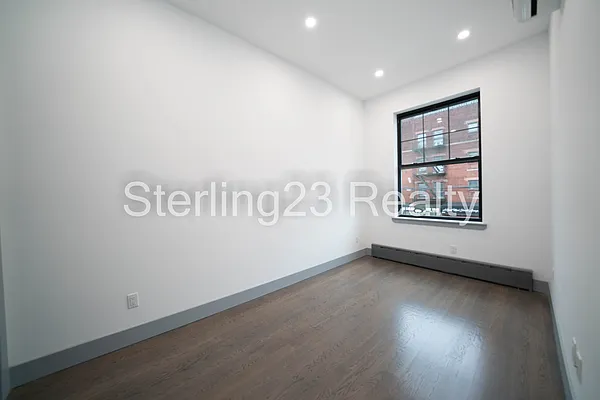 Rented by Sterling Realty Solution Inc | media 4