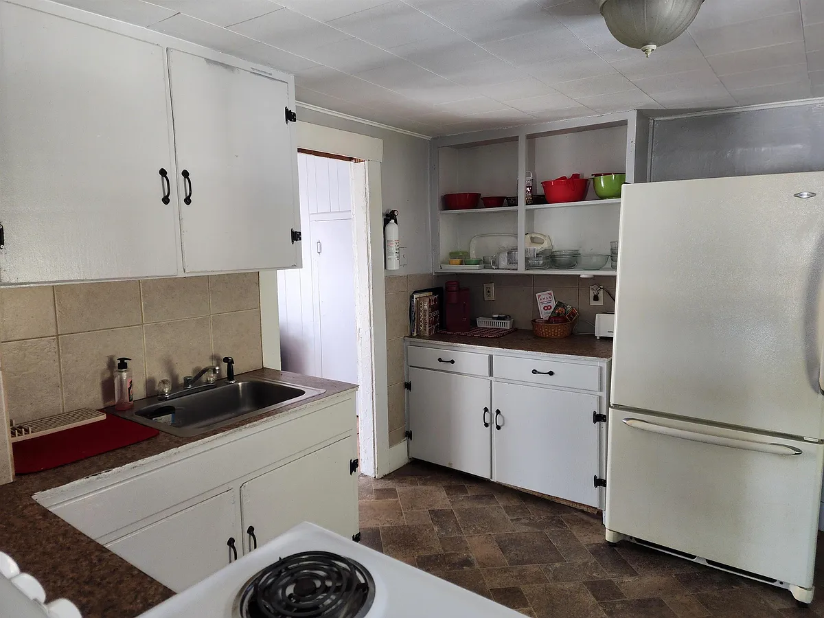 Building Photo - 6 Hagar Ln #C