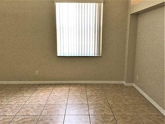 4th image of 5039 Adair Oak Dr