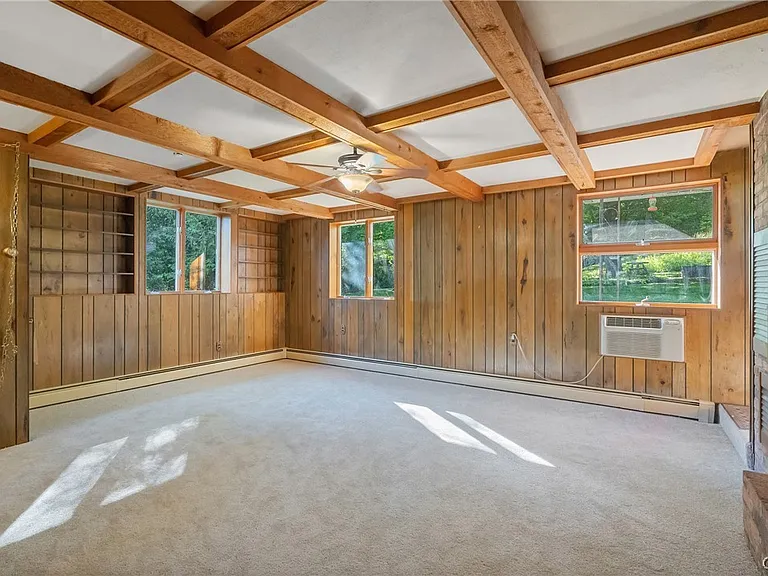 6555 Woodchuck Hill Rd — Photo 13